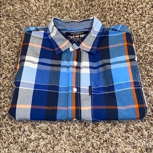 Men’s shirt